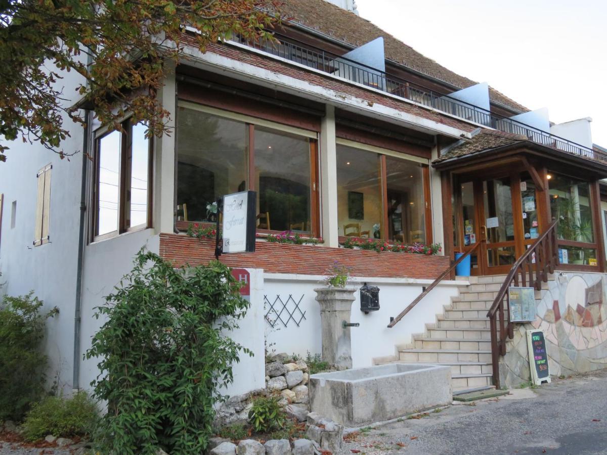 Hotel Restaurant Le Traineau Clelles Exterior foto